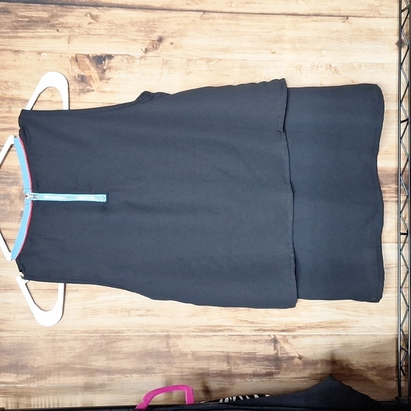 Plains & PRINTS SIZE 4 SLEEVELESS BLOUSE - Picture 5 of 7